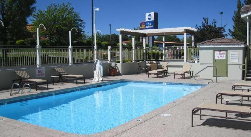Airport Inn Boise Buitenkant foto